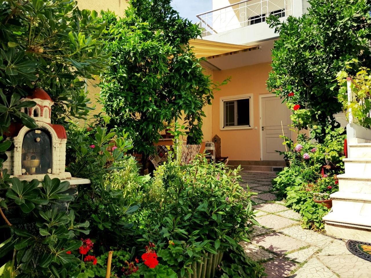 Nomads Rooms Трикала Екстер'єр фото